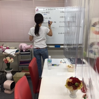 あなたの人生を変える6つの色づかい・八木さん2