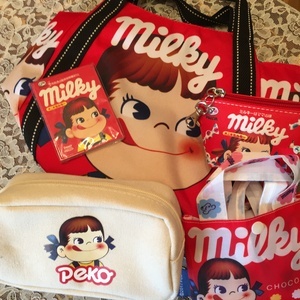 ペコちゃんグッズ