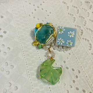 スプリングタイプ・ブルーイヤリング